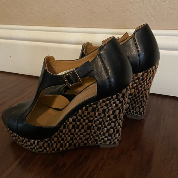 Elaine Turner Wedge Pumps - Picture 4 of 7